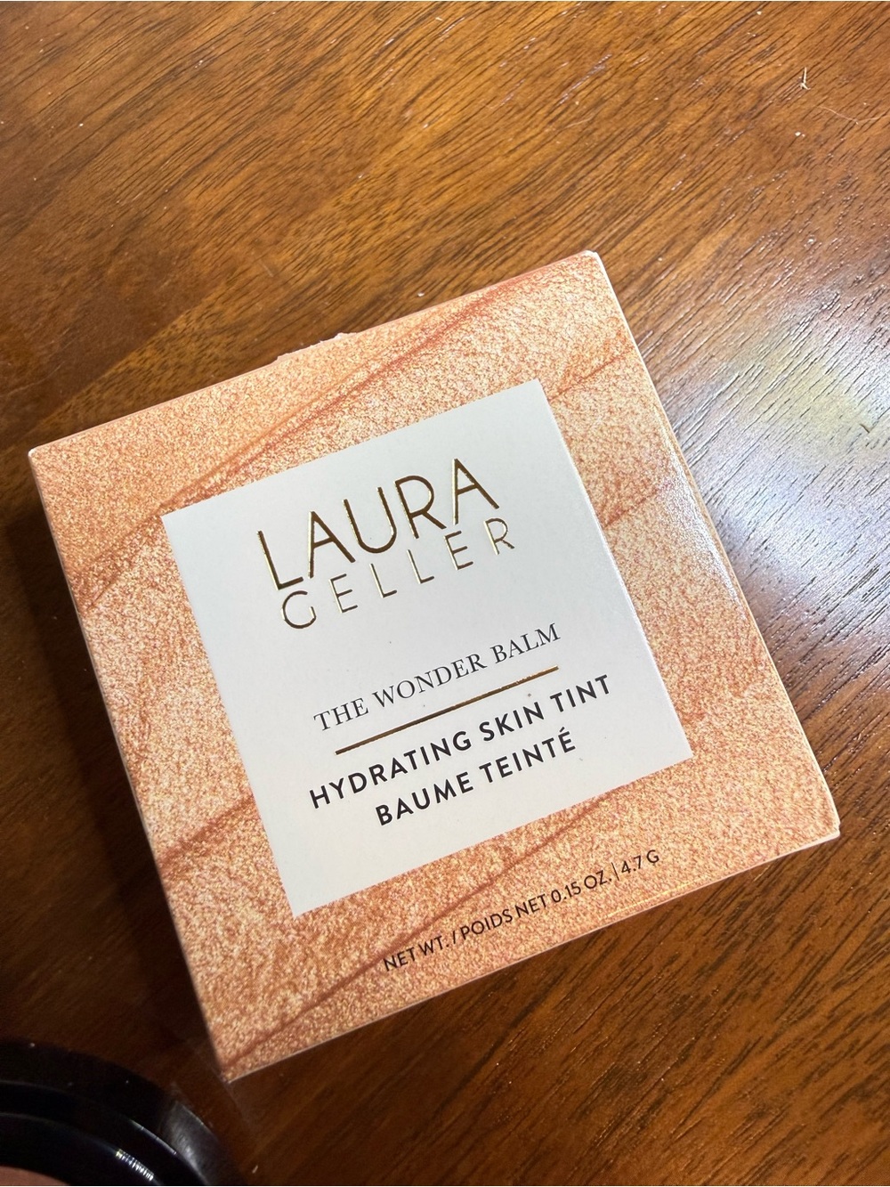 Laura Geller Hydrating Skin Tint - Peach Coral Shimmer